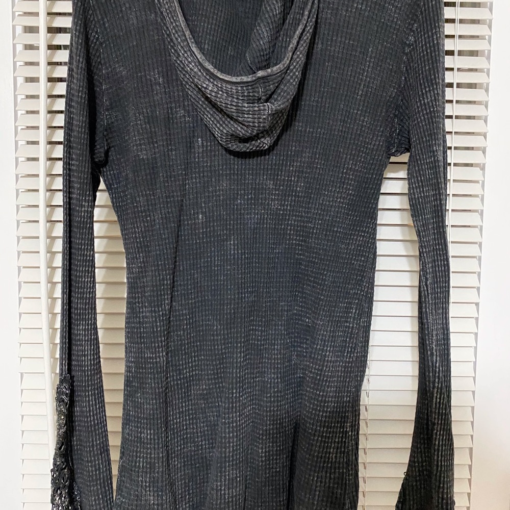 Waffle knot hoodie with lace/rhinestone sleeve